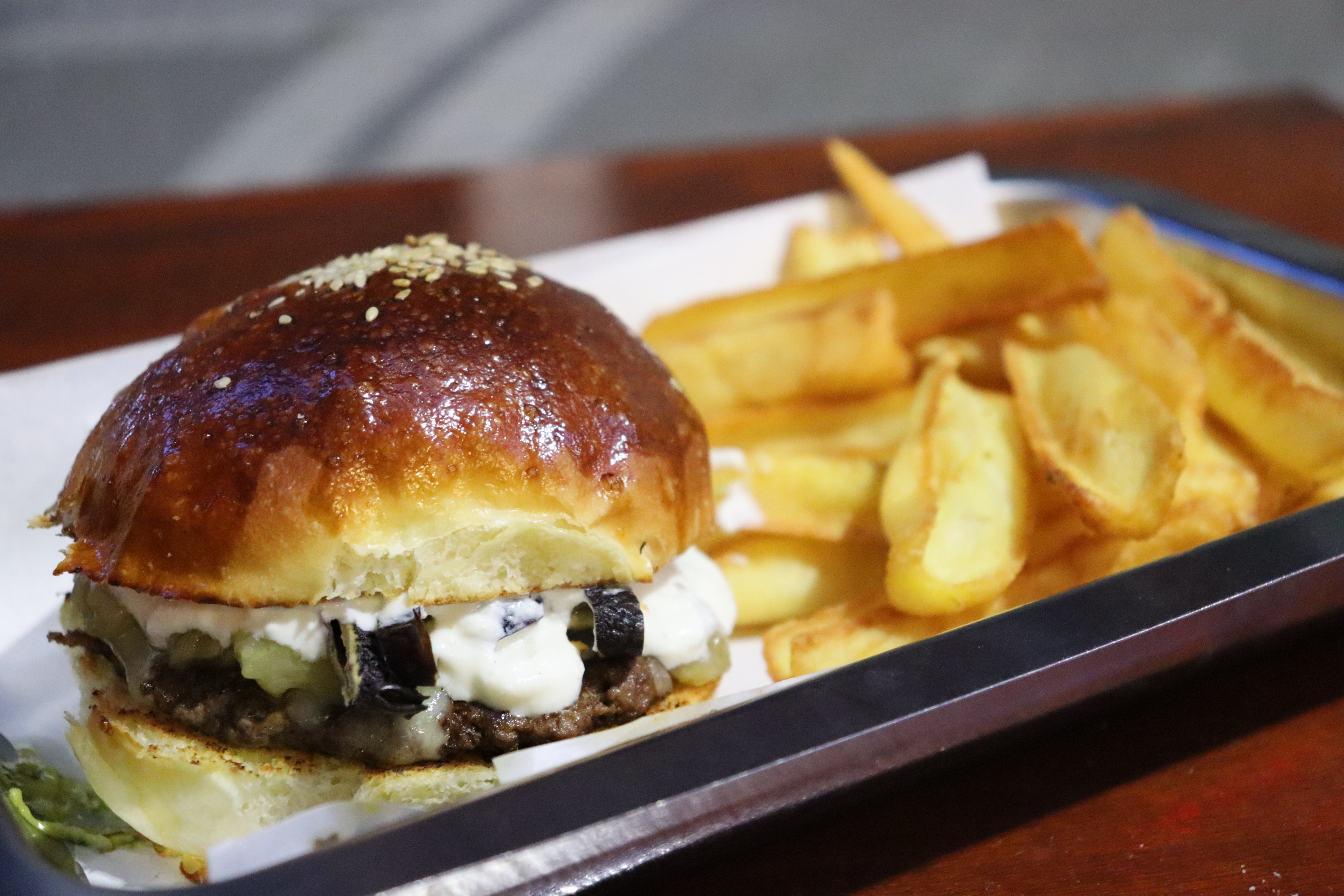 KÖZ BURGER